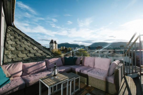 The View - BIG Apartment in City Center
